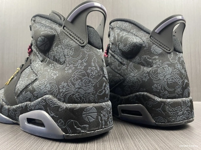 Retro Black Jordan (W) Triple 6 SD DB9818-001 0824